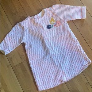 Long sleeve shirt dress.